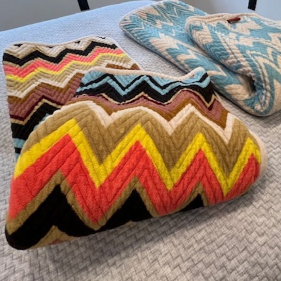 MISSONI for TARGET Chevron Blankets - Picture 1 of 8